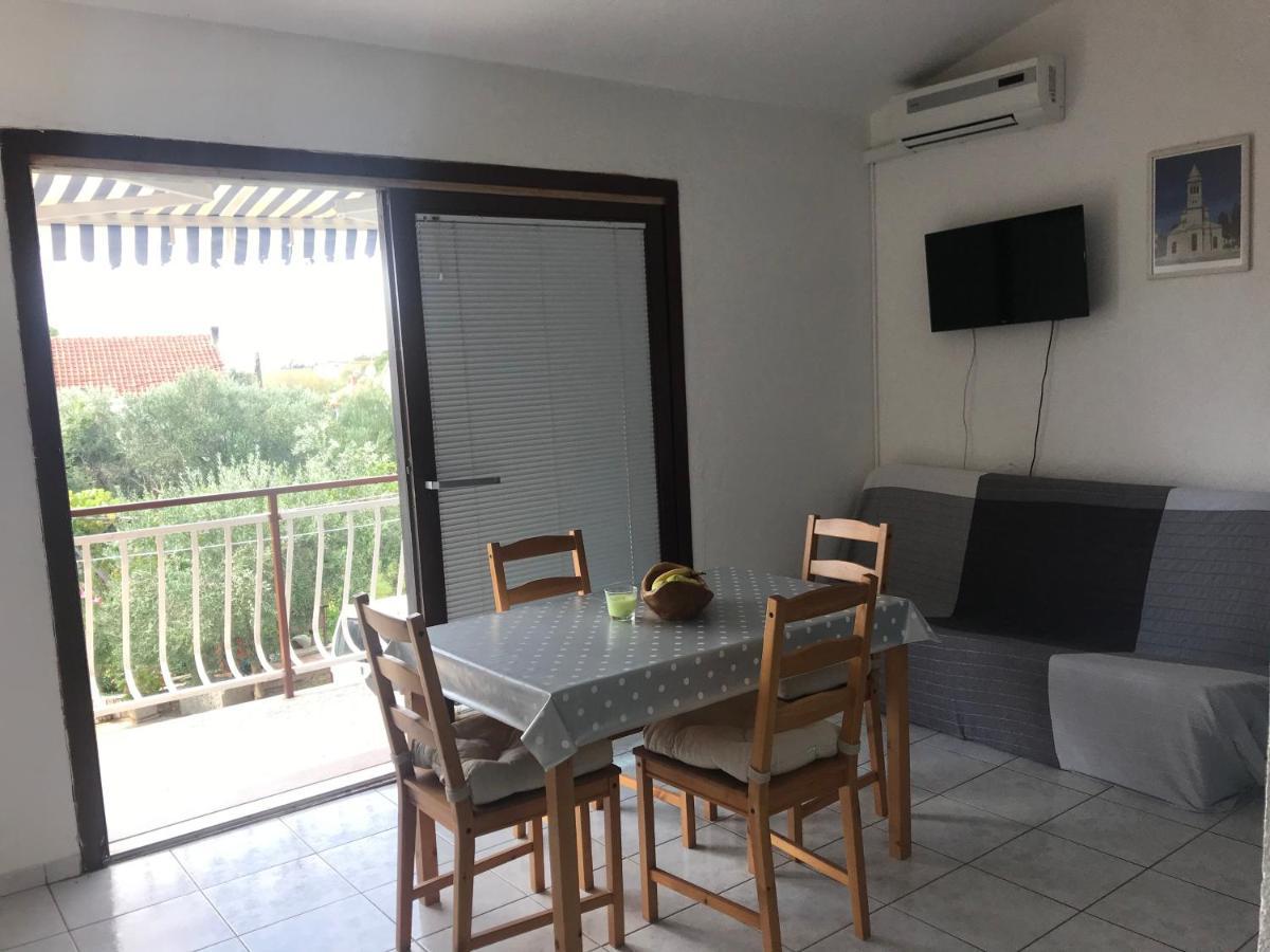 Apartmani Vilma Pakoštane Zewnętrze zdjęcie